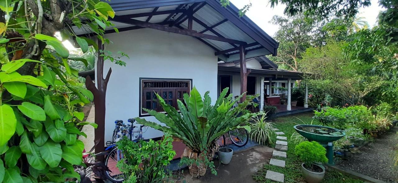 Galaxy View Homestay Sigiriya Exterior foto